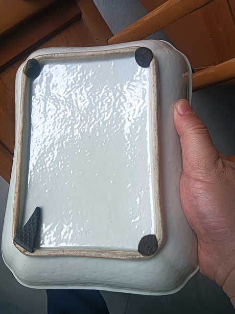 古玩陶瓷樓臺亭閣山水紋青花盤真品鑒賞圖