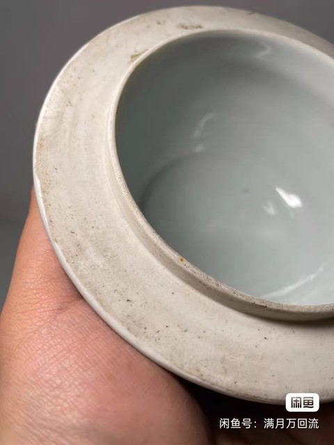 古玩陶瓷五彩罐真品鑒賞圖