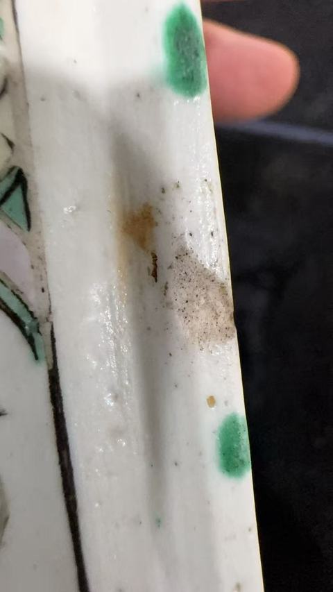 古玩陶瓷清晚期 素三彩花卉紋花盆真品鑒賞圖