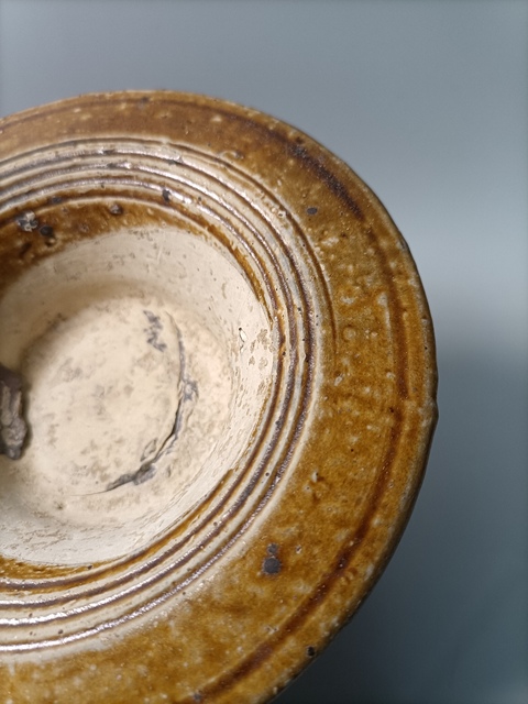 古玩陶瓷醬黃釉炫紋五足香爐真品鑒賞圖