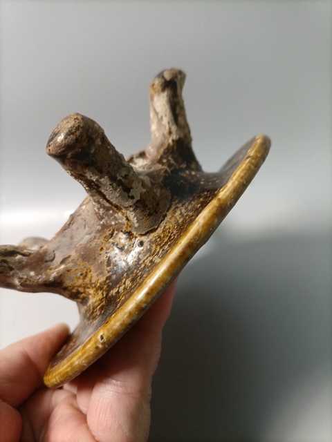 古玩陶瓷醬黃釉炫紋五足香爐真品鑒賞圖