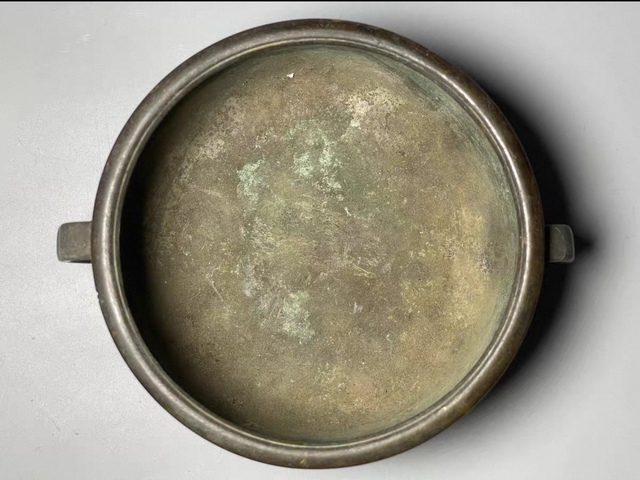 古玩銅器如意筒式爐真品鑒賞圖