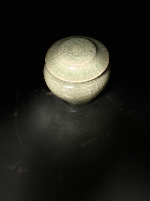 古玩陶瓷明·龍泉窯·茶葉蓋罐拍賣，當(dāng)前價格2600元