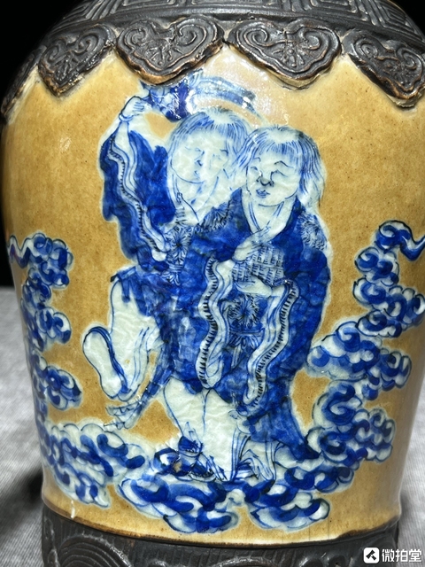 古玩陶瓷哥釉地鐵銹釉青花瓶真品鑒賞圖