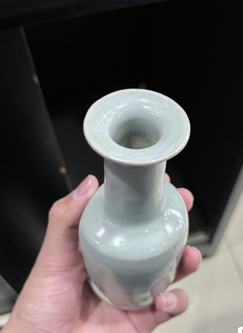 古玩陶瓷龍泉窯青釉紙槌瓶真品鑒賞圖