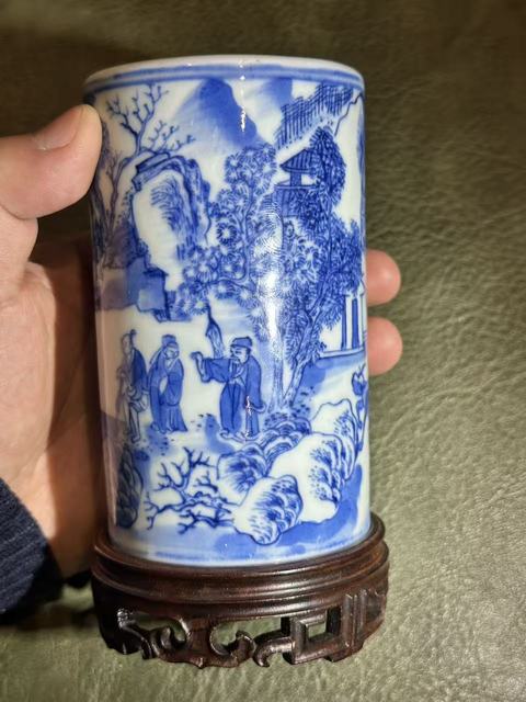 古玩陶瓷清晚期青花山水高士圖筆筒真品鑒賞圖