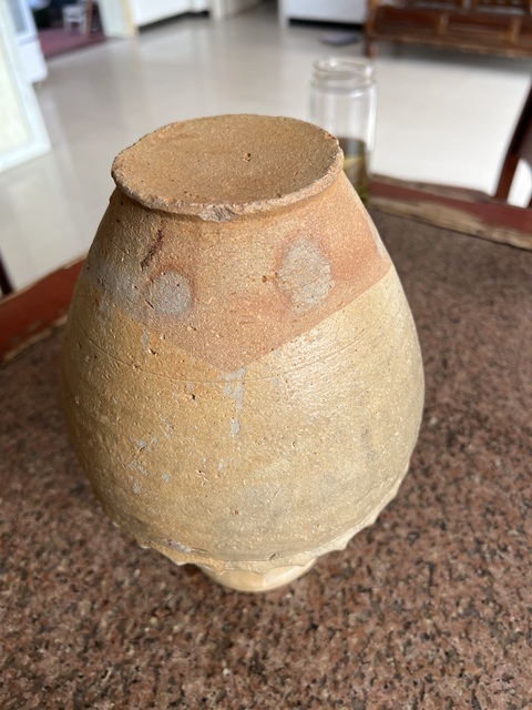 古玩陶瓷青釉堆塑瓶真品鑒賞圖