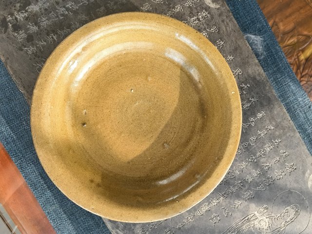 古玩陶瓷宋代青釉盤真品鑒賞圖