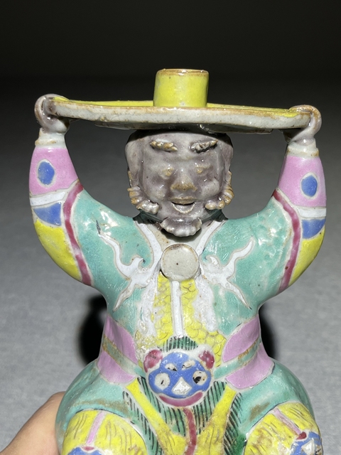 古玩陶瓷粉彩人物塑像拍賣，當前價格18000元