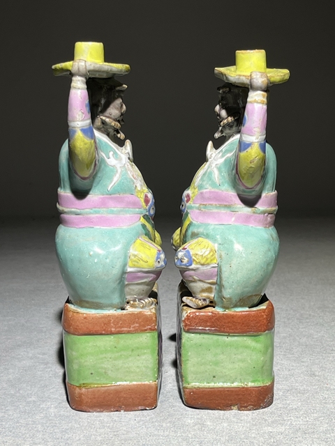 古玩陶瓷粉彩人物塑像拍賣，當前價格18000元