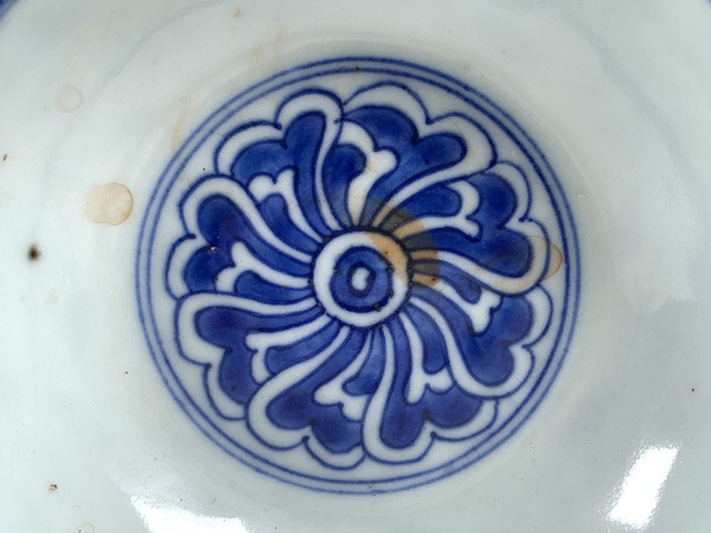 古玩陶瓷碗真品鑒賞圖