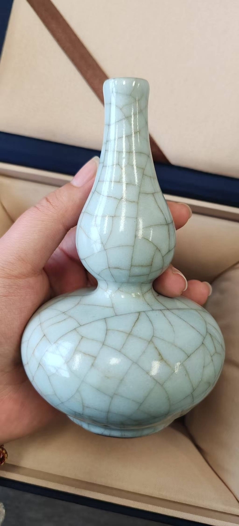 古玩陶瓷哥釉葫蘆真品鑒賞圖