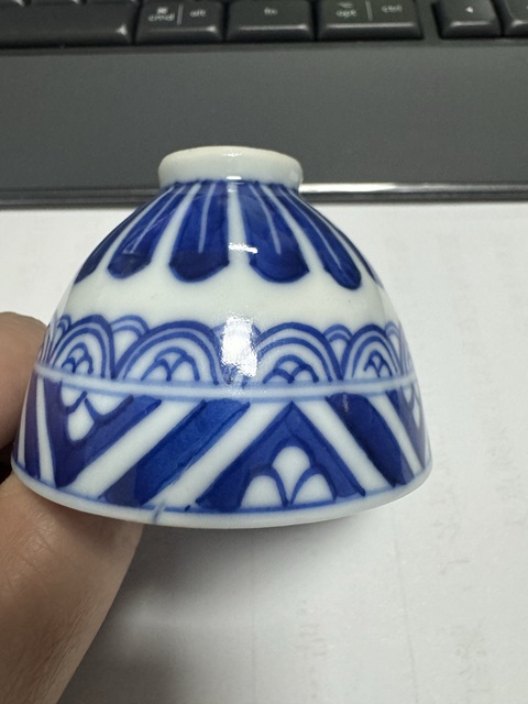 古玩陶瓷雞心杯真品鑒賞圖