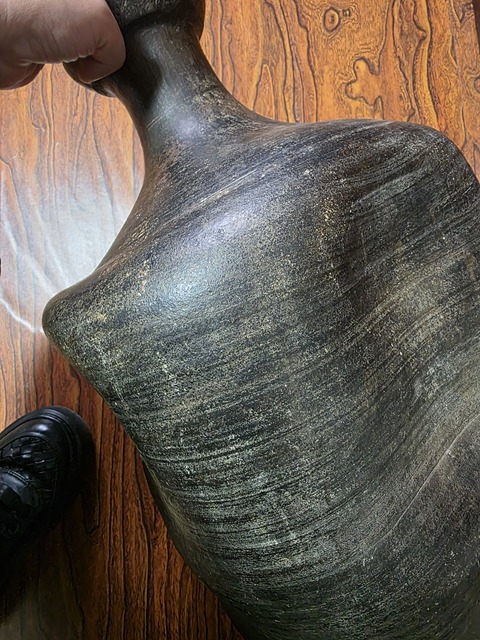 古玩陶瓷黑釉瓶真品鑒賞圖