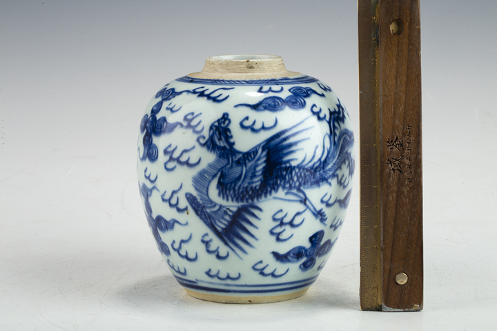 古玩陶瓷清雍乾·青花云鳳紋罐拍賣，當前價格0元