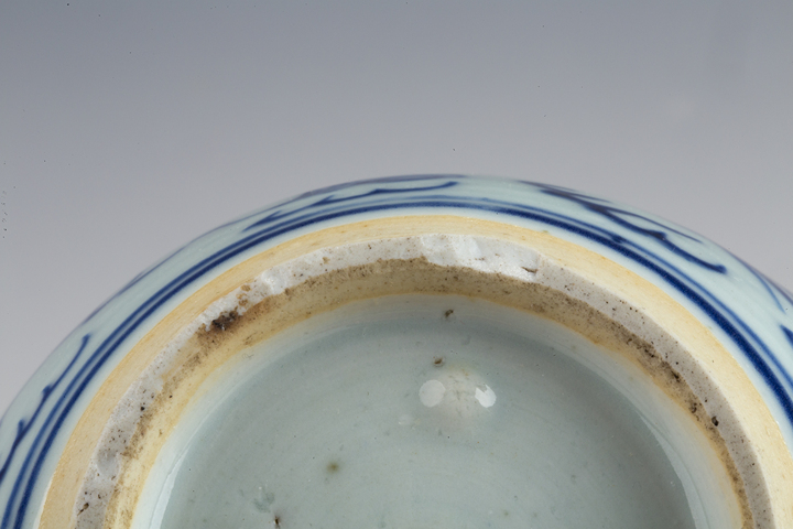 古玩陶瓷清雍乾·青花云鳳紋罐拍賣，當前價格0元