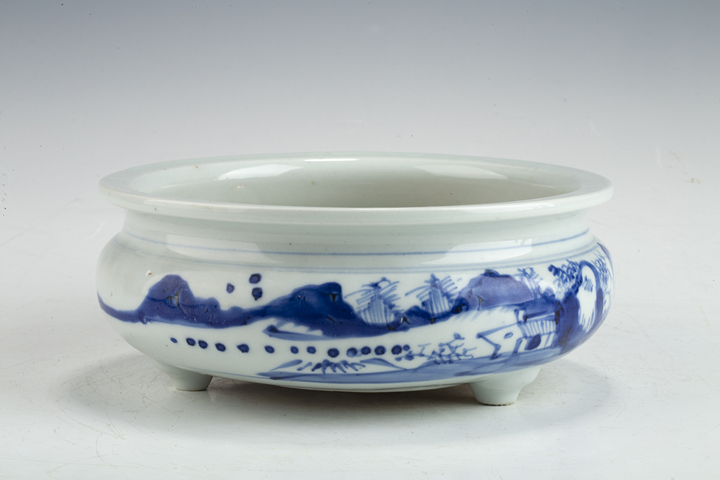 古玩陶瓷清早·青花山水紋三足爐拍賣，當前價格5292元