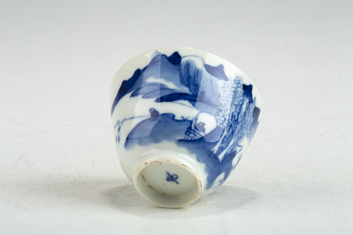 古玩陶瓷清晚·青花漁樵耕讀紋杯
拍賣，當前價格0元