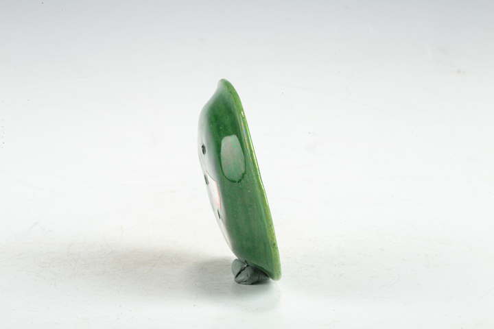 古玩陶瓷民國·綠釉暗刻龍紋小盤拍賣，當前價格213元