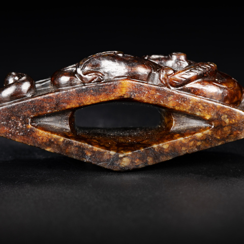 古玩玉器螭龍紋劍格真品鑒賞圖