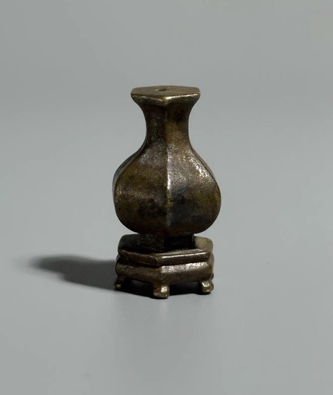 古玩銅器清代銅香插真品鑒賞圖