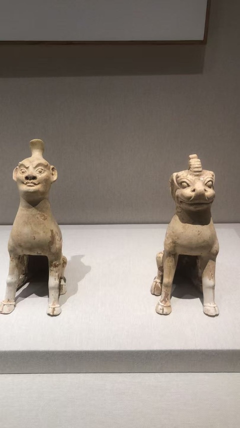 古玩陶瓷隋青·獸（博物館同款）拍賣，當前價格3800元