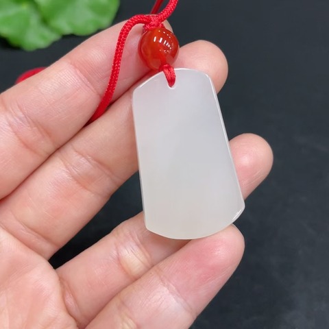 古玩玉器天然和田玉無事牌真品鑒賞圖