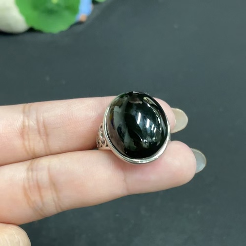 古玩玉器天然和田玉戒指真品鑒賞圖