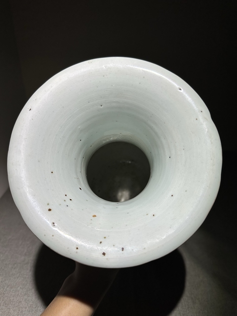 古玩陶瓷粉彩花鳥紋雙獅耳瓶真品鑒賞圖