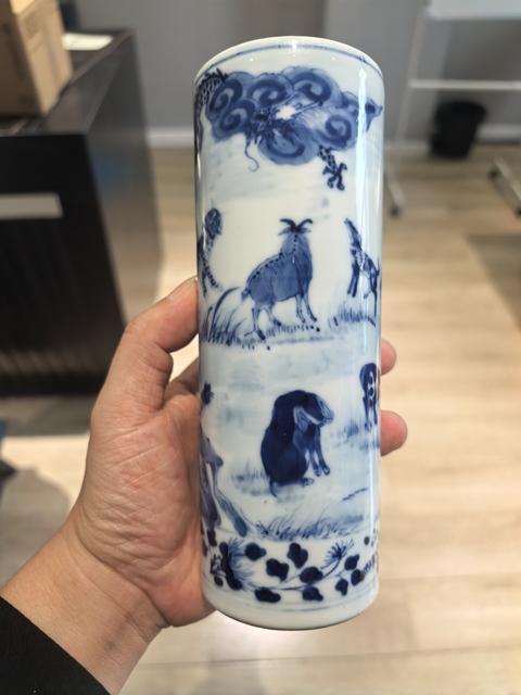 古玩陶瓷清晚·青花十二生肖紋香筒拍賣，當前價格9999元