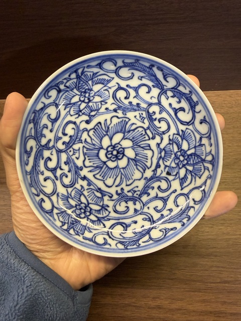 古玩陶瓷清中期青花小盤真品鑒賞圖