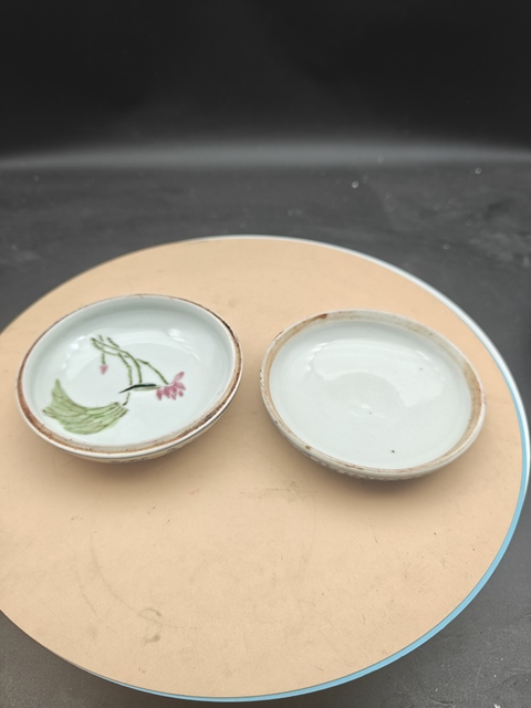 古玩陶瓷光緒青花釉里紅淺降彩印泥盒真品鑒賞圖