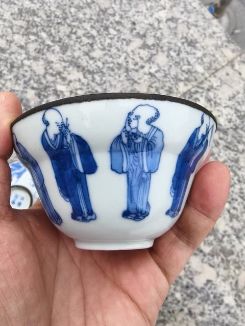 古玩陶瓷青花蓋碗真品鑒賞圖