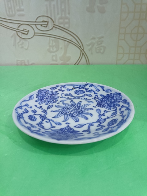 古玩陶瓷青花盤真品鑒賞圖