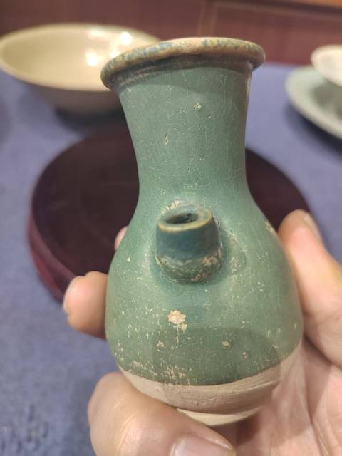 古玩陶瓷長沙窯綠釉執壺真品鑒賞圖