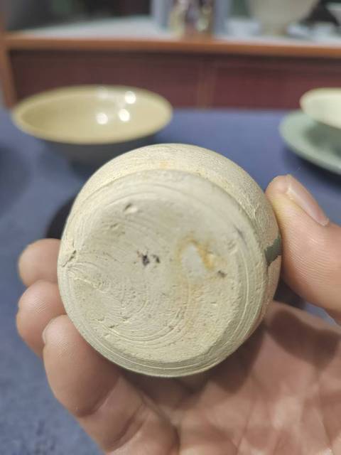 古玩陶瓷長沙窯綠釉執壺真品鑒賞圖