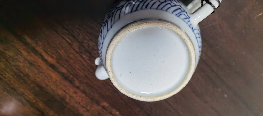 古玩陶瓷花卉紋青花執壺真品鑒賞圖