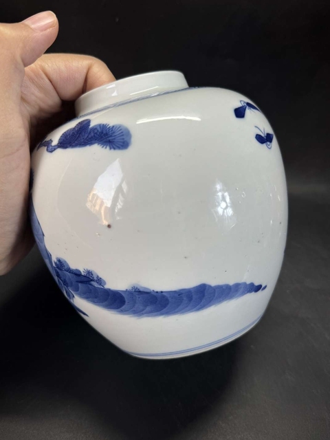 古玩陶瓷人物紋青花罐真品鑒賞圖