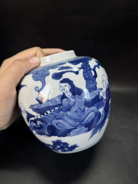 古玩陶瓷人物紋青花罐真品鑒賞圖