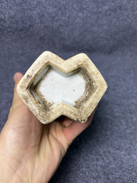 古玩陶瓷青花纏枝芭蕉紋雙勝瓶真品鑒賞圖