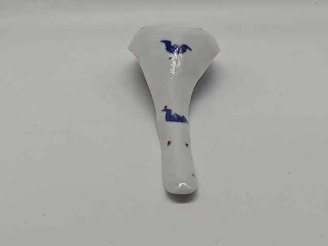 古玩陶瓷青花滿池嬌紋湯勺真品鑒賞圖