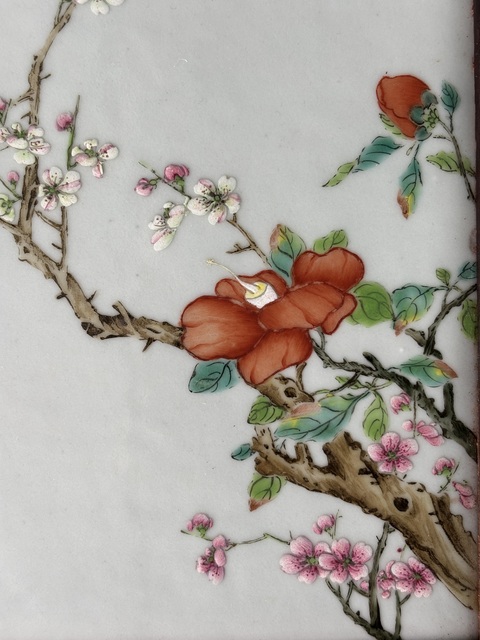 古玩陶瓷花卉紋粉彩瓷板畫真品鑒賞圖