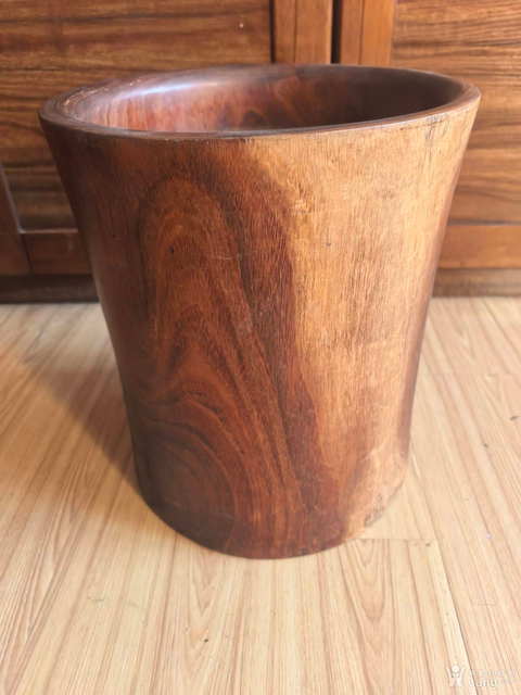 古玩雜項(xiàng)筆筒真品鑒賞圖