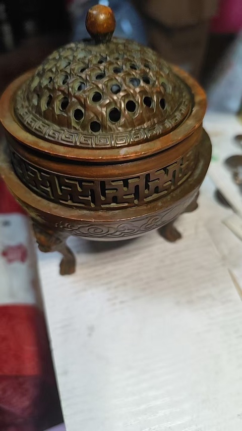 古玩銅器現(xiàn)代工藝品熏爐真品鑒賞圖