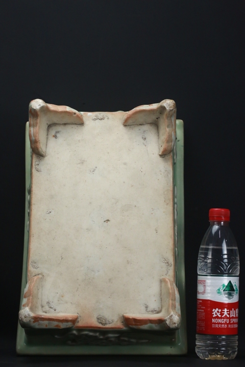 古玩陶瓷豆青釉堆白花卉紋四方水仙盆真品鑒賞圖
