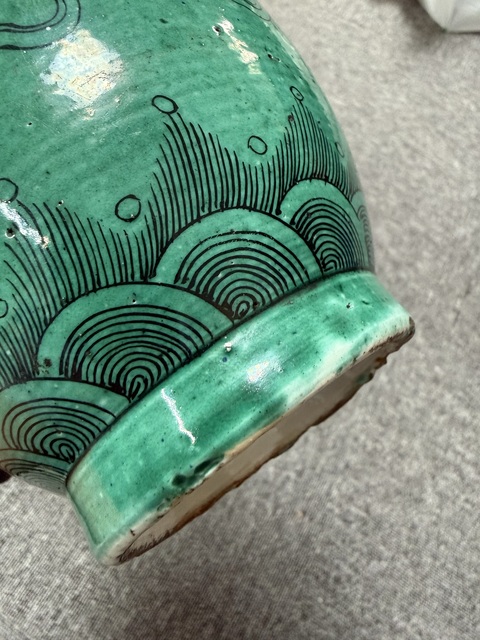 古玩銅器清晚·綠地墨彩龍紋長頸瓶 真品鑒賞圖