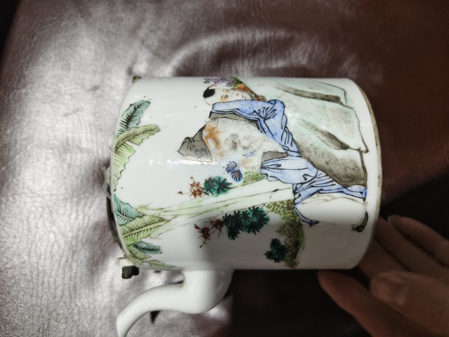 古玩陶瓷民國淺降彩壺真品鑒賞圖