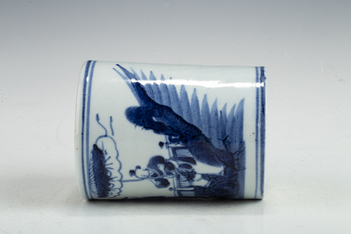 古玩陶瓷清中期·青花人物故事紋筆筒真品鑒賞圖