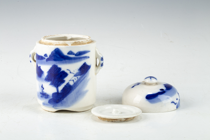 古玩陶瓷民國·青花山水紋雙系蓋盅真品鑒賞圖