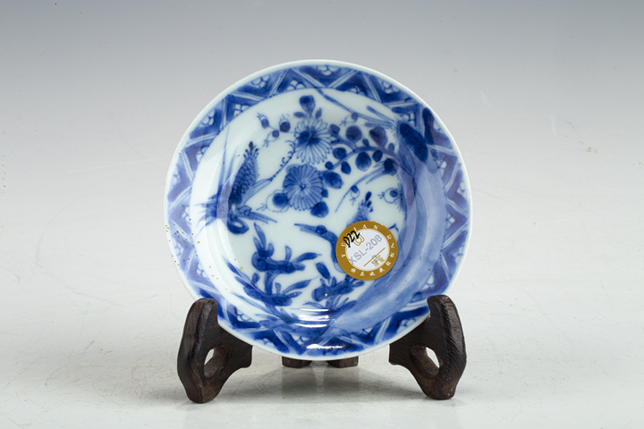 古玩陶瓷·青花雙鶴紋杯碟一套
真品鑒賞圖